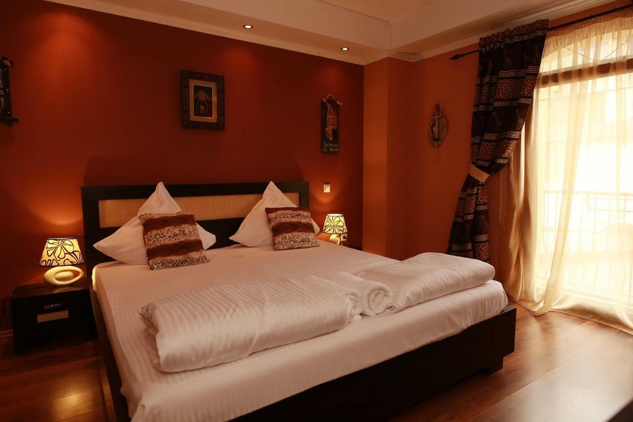 Hotel-Pensiunea Zefir Тимишоара Экстерьер фото