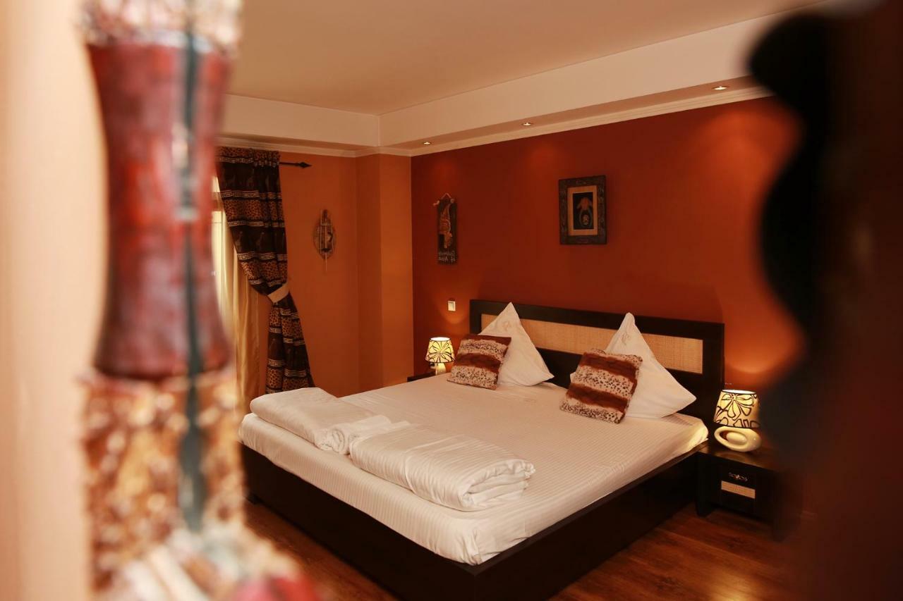 Hotel-Pensiunea Zefir Тимишоара Экстерьер фото